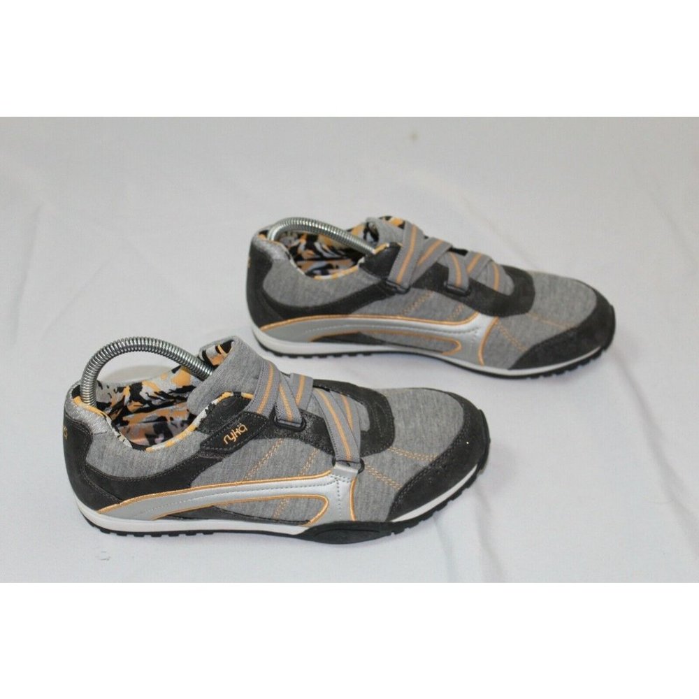 Ryka Women's  K8447 Athletic shoes 8.5 M. strap closure